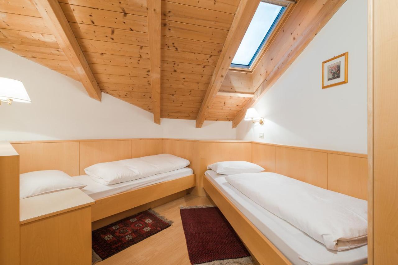 Residence Chalet Pinis Corvara In Badia Eksteriør bilde