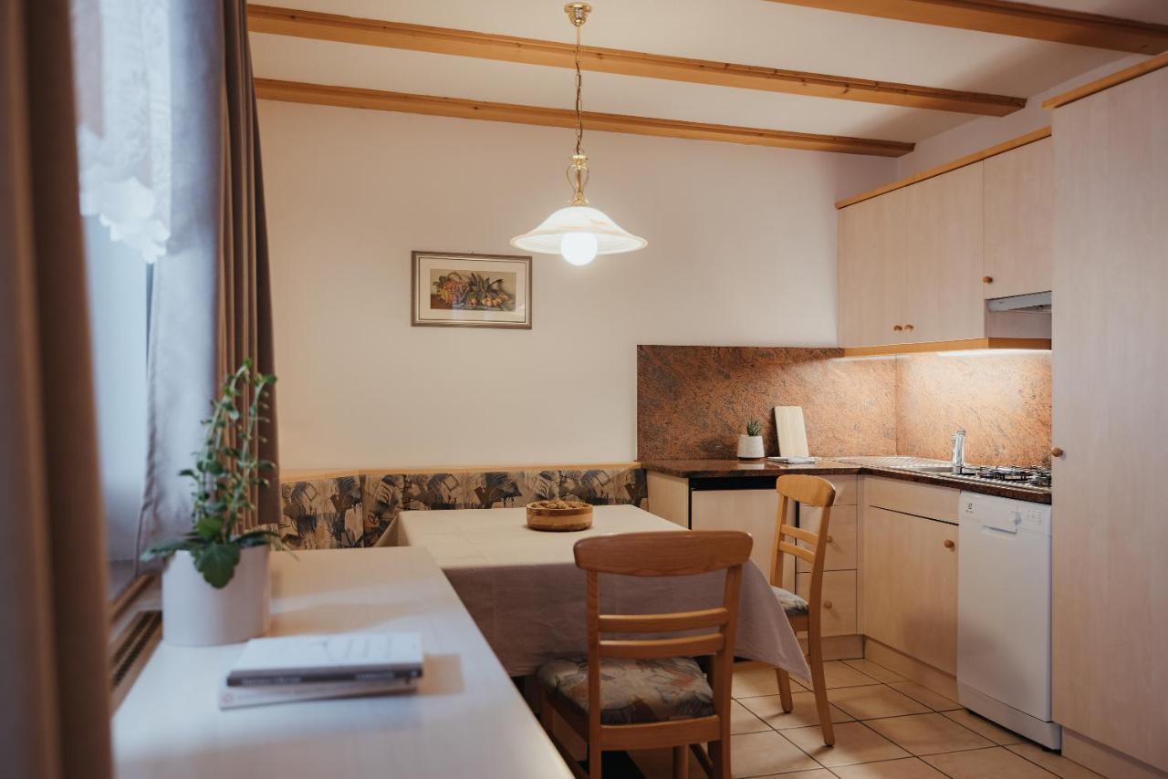 Residence Chalet Pinis Corvara In Badia Eksteriør bilde